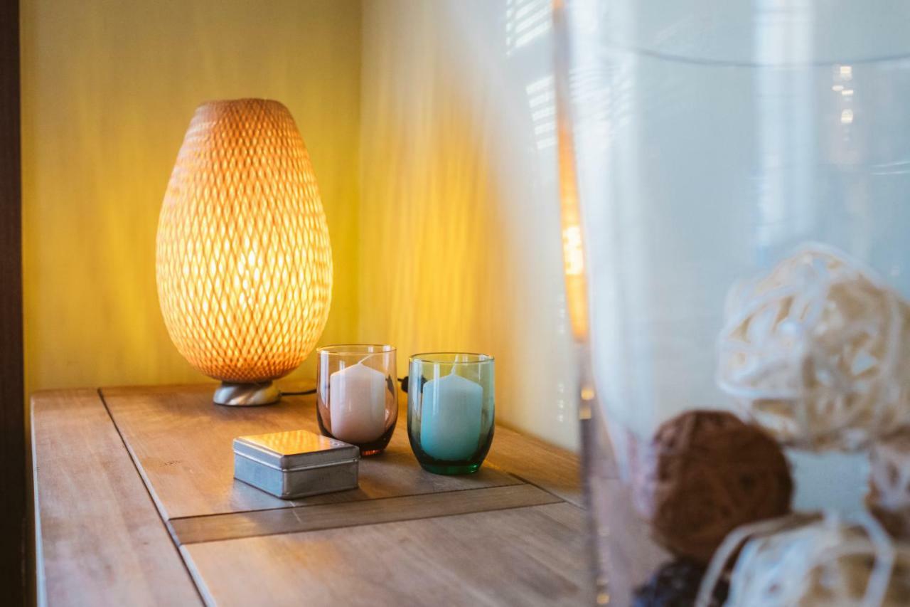 Apartamento Garona Les Luaran gambar